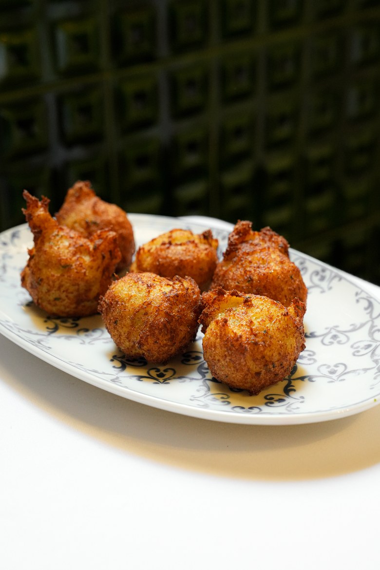 Bunyols de bacallà de Can Lluís